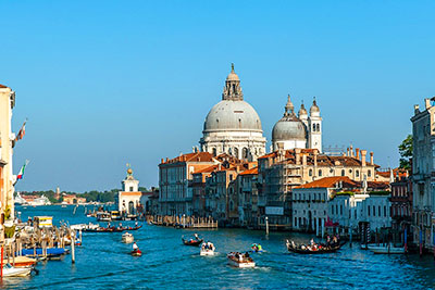 transfers to Venice city center hotels