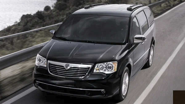 Lancia Voyager Image